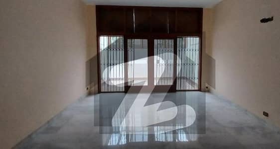 پی ای سی ایچ ایس بلاک 6 پی ای سی ایچ ایس,جمشید ٹاؤن,کراچی میں 3 کنال دفتر 15.0 لاکھ میں کرایہ پر دستیاب ہے۔ پی ای سی ایچ ایس بلاک 6 پی ای سی ایچ ایس,جمشید ٹاؤن,کراچی میں 3 کنال دفتر 15.0 لاکھ میں کرایہ پر دستیاب ہے۔
