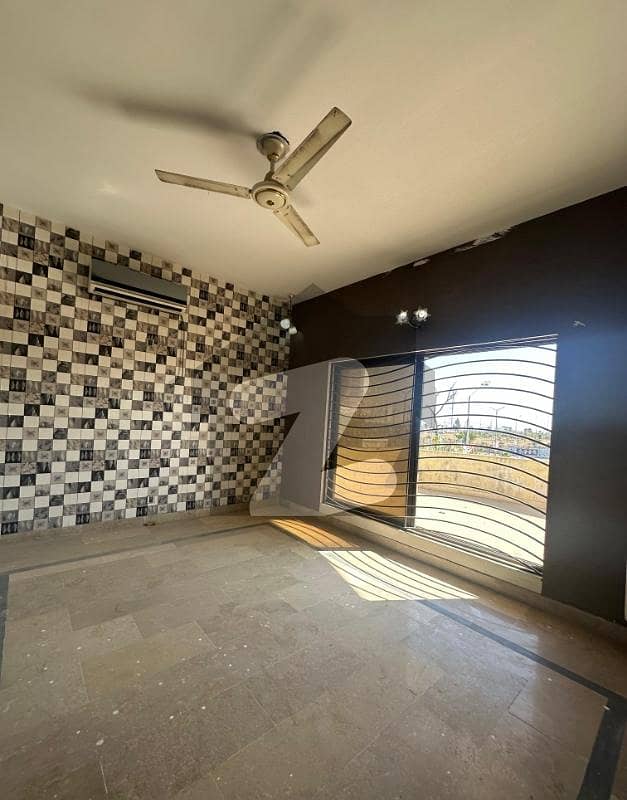35x70 Ground Portion For Rent In G-13 Islamabad All Feclites Avalible 35x70 Ground Portion For Rent In G-13 Islamabad All Feclites Avalible