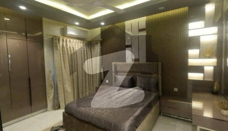 Investors Should Sale This Flat Located Ideally On University Road Investors Should Sale This Flat Located Ideally On University Road