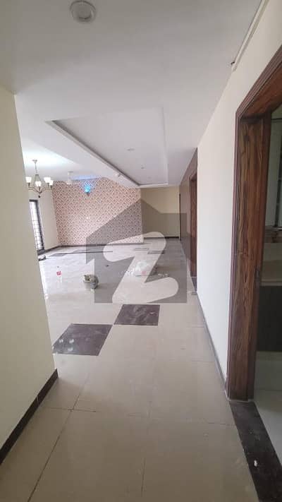 Askari FLAT FOR RENT