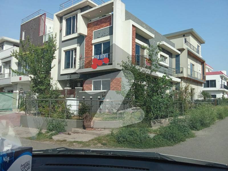 Corner House (25*40) Corner House (25*40)