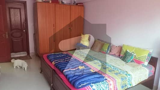 Aesthetic Flat Of 1800 Square Feet For sale Is Available