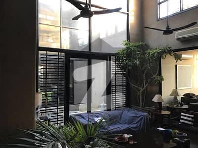 1000 Yards House Available For Sale On Khayaban E Qasim