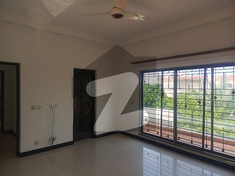 1-Kanal,s Upper Portion For Rent 1-Kanal,s Upper Portion For Rent