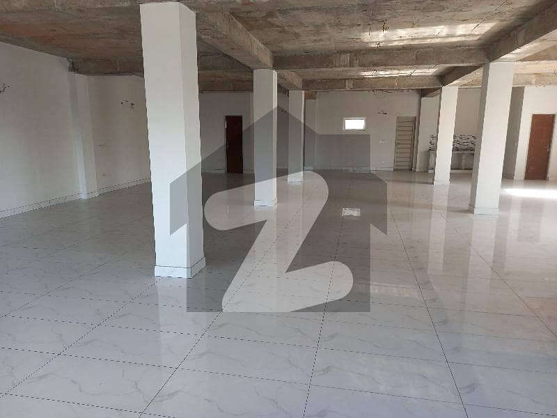 1 Kanal Outstanding 2nd Floor Hall For COMMERCIAL USE In Johar Town Near EMPORIUM MALL Prime Location 1 Kanal Outstanding 2nd Floor Hall For COMMERCIAL USE In Johar Town Near EMPORIUM MALL Prime Location