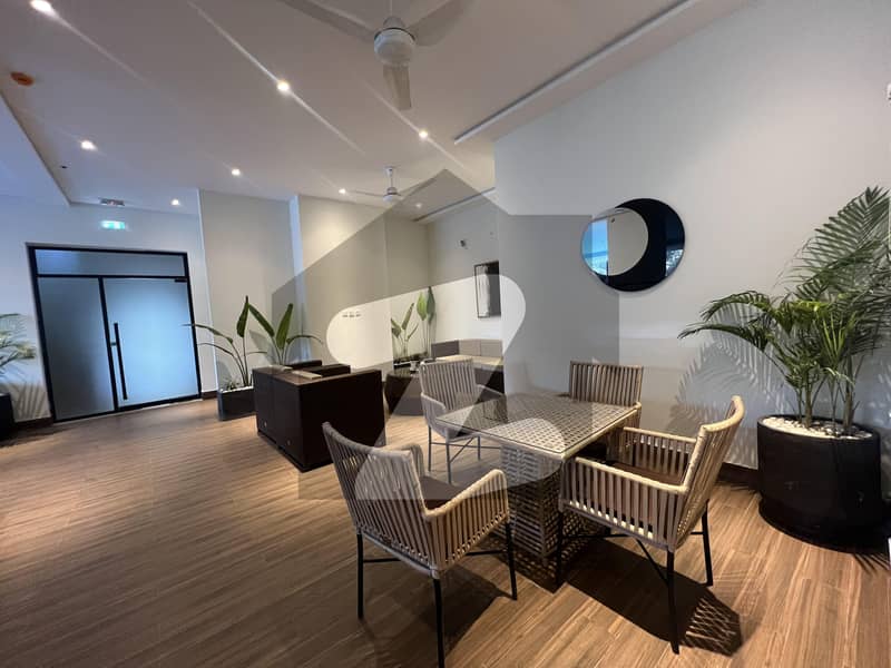 One Bed In Gulberg Hotel Appartment One Bed In Gulberg Hotel Appartment