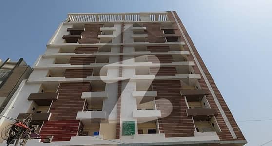 یونیورسٹی روڈ کراچی میں 2 کمروں کا 6 مرلہ فلیٹ 1.6 کروڑ میں برائے فروخت۔