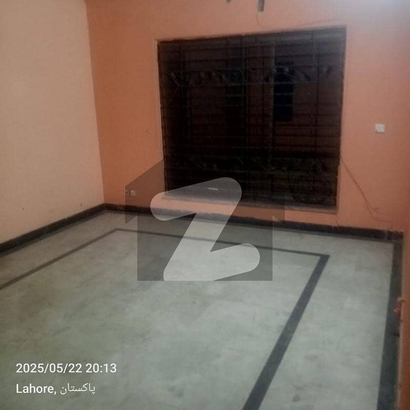 8 Marla Flat Available In Wapda Town Ph1 8 Marla Flat Available In Wapda Town Ph1
