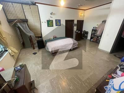 واپڈا ٹاؤن فیز 1 واپڈا ٹاؤن,لاہور میں 3 کمروں کا 1 کنال بالائی پورشن 1.0 لاکھ میں کرایہ پر دستیاب ہے۔