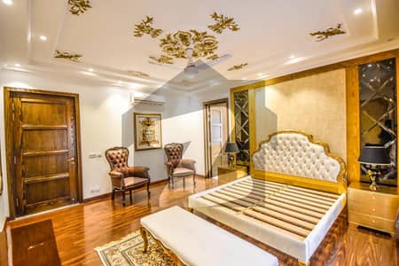 1 KANAL FULLY FURNISHED HOUSE FOR RENT IN DHA PHASE 5