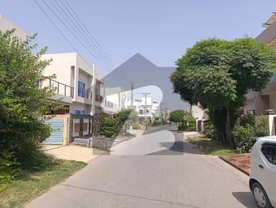 7.5 Marla (2025 Sq Ft) For Rent