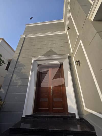 Brand New 4-Bedroom Townhouse Offering Modern Comfort And Prime Location