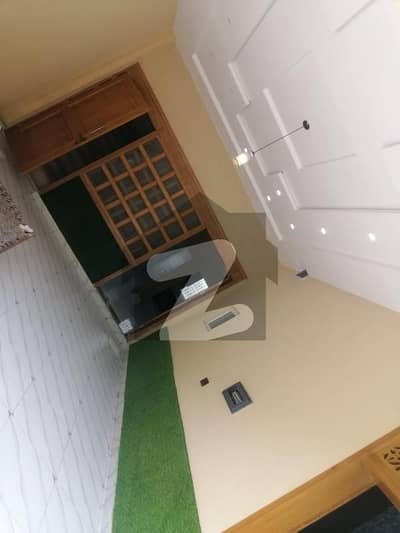 ائیرپورٹ ہاؤسنگ سوسائٹی - سیکٹر 2 ائیرپورٹ ہاؤسنگ سوسائٹی,راولپنڈی میں 10 کمروں کا 10 مرلہ مکان 3.8 کروڑ میں برائے فروخت۔