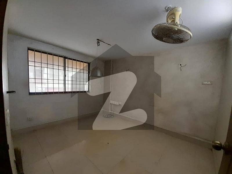 MEZZANINE OFFICE FOR RENT