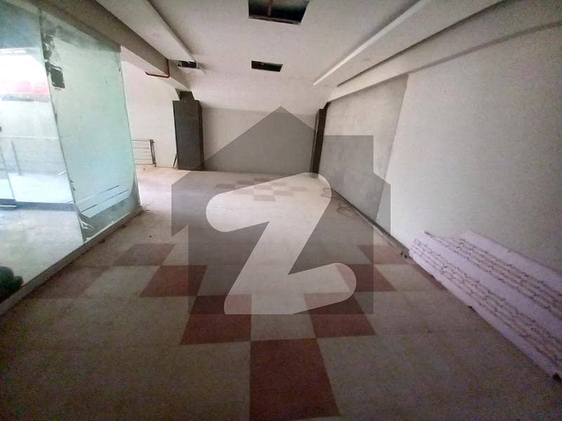 Shops Near Nandos at Investor Rate in F-11 Markaz For Sale Shops Near Nandos at Investor Rate in F-11 Markaz For Sale