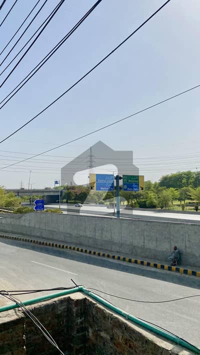 بند روڈ لاہور میں 5 کنال دفتر 50.0 کروڑ میں برائے فروخت۔
