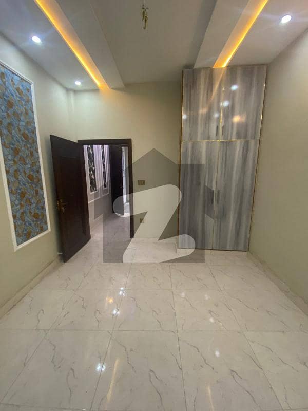 BRAND NEW LUXURIOUS DOUBLE-STOREY HOUSE FOR RENT