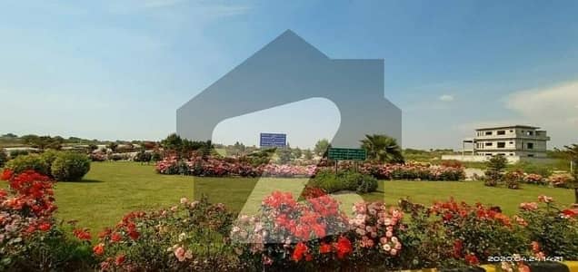 CBR town phase 2 Block D st D-1 masjid. face 600 Gaz plot for sale