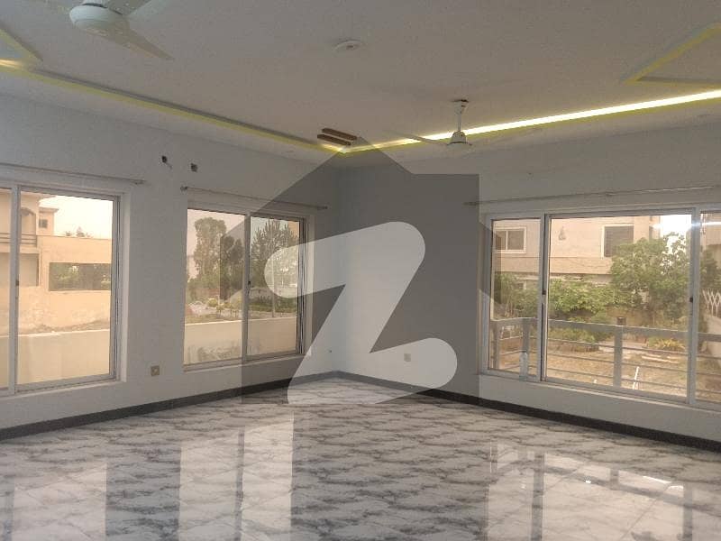 بحریہ ٹاؤن فیز 7 بحریہ ٹاؤن راولپنڈی,راولپنڈی میں 4 کمروں کا 1 کنال بالائی پورشن 78.0 ہزار میں کرایہ پر دستیاب ہے۔ بحریہ ٹاؤن فیز 7 بحریہ ٹاؤن راولپنڈی,راولپنڈی میں 4 کمروں کا 1 کنال بالائی پورشن 78.0 ہزار میں کرایہ پر دستیاب ہے۔
