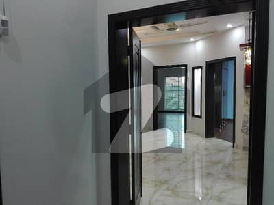 10 Marla House Up For sale In Wapda Town Phase 1 - Block F2