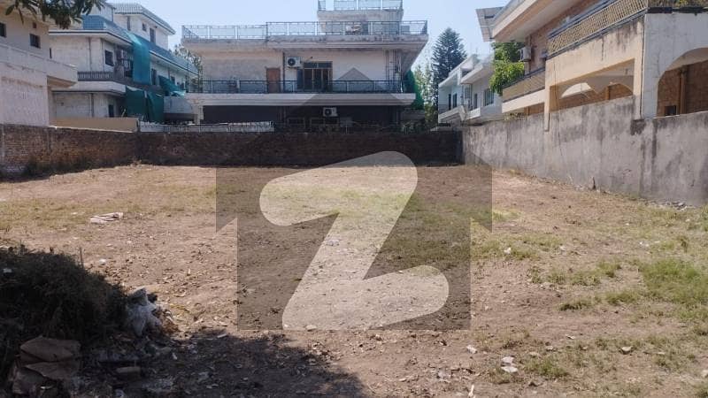 آئی ۔ 8 اسلام آباد میں 1 کنال رہائشی پلاٹ 17.0 کروڑ میں برائے فروخت۔ آئی ۔ 8 اسلام آباد میں 1 کنال رہائشی پلاٹ 17.0 کروڑ میں برائے فروخت۔