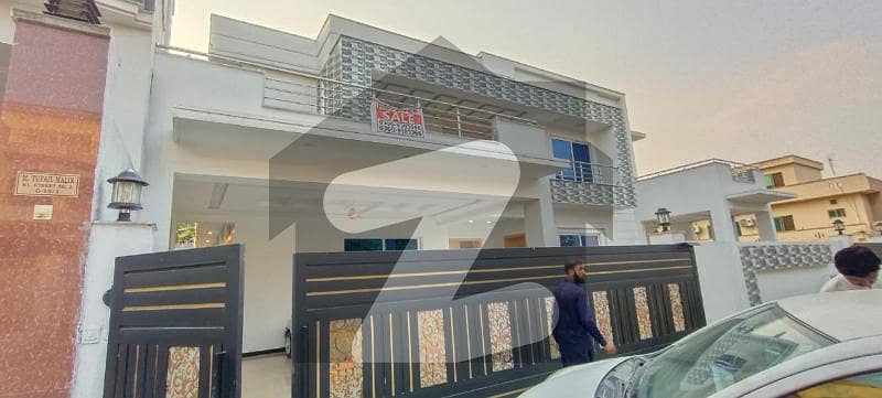 1 Kanal Lower Portion Is Available For Rent 1 Kanal Lower Portion Is Available For Rent