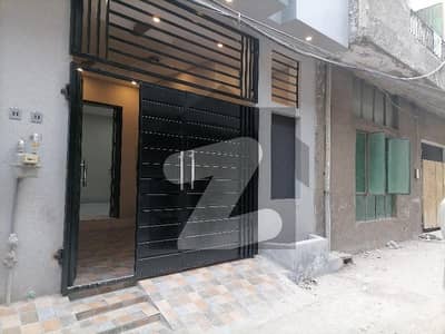 اقبال پارک لاہور میں 3 کمروں کا 2 مرلہ مکان 1.4 کروڑ میں برائے فروخت۔