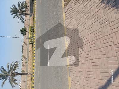 Chenab Gharden Samundri Road 15 Marla Corner Plot Main Boulevard