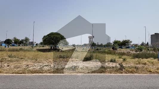 8 Marla Prime location Commercial Plot is Available for Sale in DHA Phase 7 Cca4 Lahore cantt
