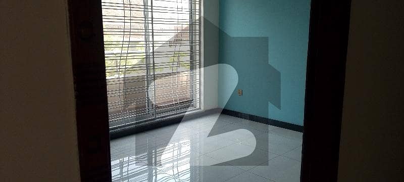1 Kanal Full House For Rent Available With Gas Near DHA M Block 1 Kanal Full House For Rent Available With Gas Near DHA M Block