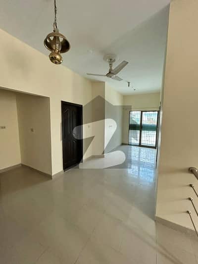 300 Square Yards House In Cantt Of Karachi Is Available For Sale