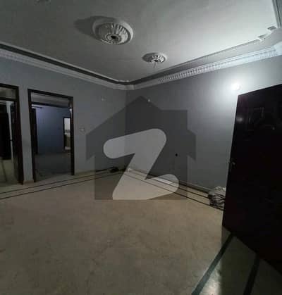 Perfect Prime Location 400 Square Yards Upper Portion In Federal B Area - Block 10 For Rent