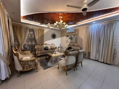 40 Marla 100 Feet Road House For Sale 9 Beds 10 Bathrooms 10 Years Old Near Park Valencia Town Lahore