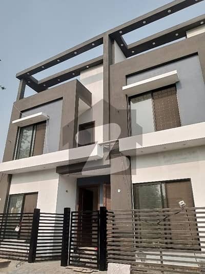 A Centrally Located House Is Available For rent In Lahore
