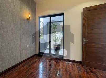 1 Kanal Upper Portion For Rent in DHA Lahore Phase 3 Block-XX