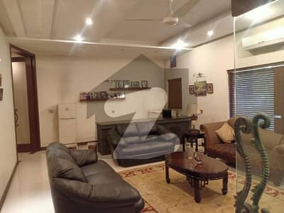 Luxury 2 Kanal Single Storey House For Rent In Model Town