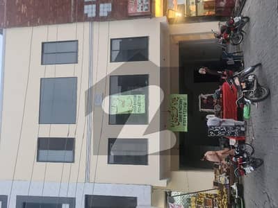 کینال گارڈن لاہور میں 4 مرلہ عمارت 2.7 لاکھ میں کرایہ پر دستیاب ہے۔