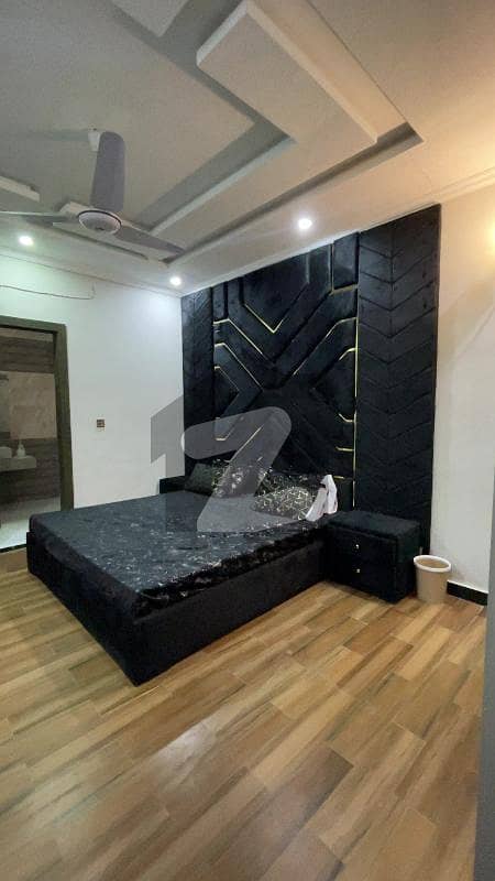 ای ۔ 11 اسلام آباد میں 2 کمروں کا 5 مرلہ فلیٹ 1.2 لاکھ میں کرایہ پر دستیاب ہے۔ ای ۔ 11 اسلام آباد میں 2 کمروں کا 5 مرلہ فلیٹ 1.2 لاکھ میں کرایہ پر دستیاب ہے۔