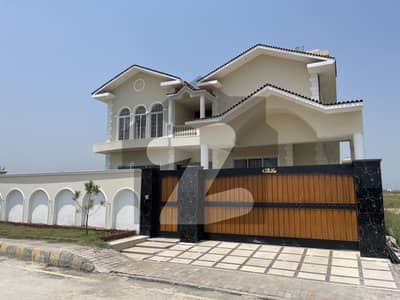 1 Kanal Luxurious VIP House South Facing Near To Masjid Park & Mini Mart Available For Sale In DHA Peshawar 1 Kanal Luxurious VIP House South Facing Near To Masjid Park & Mini Mart Available For Sale In DHA Peshawar