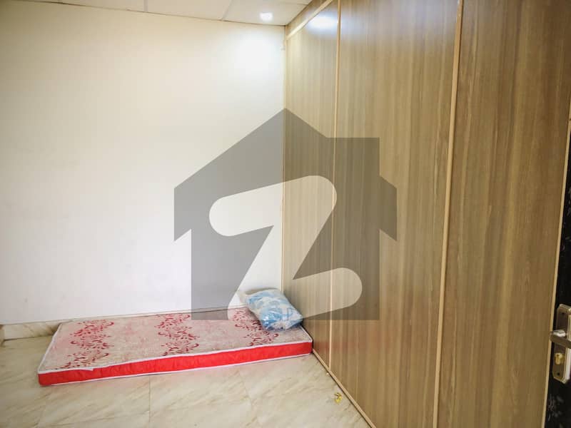 1 BED ROOM FULLY FURNISHED 1 BED ROOM FULLY FURNISHED