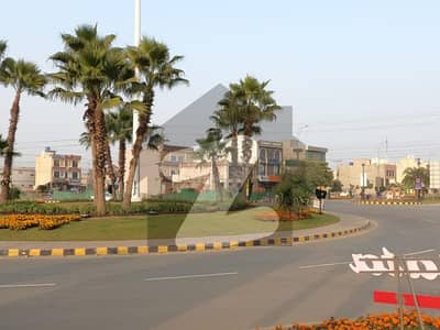 گرینڈ ایوینیو ہاؤسنگ سکیم ۔ بلاک بی گرینڈ ایوینیوز ہاؤسنگ سکیم,لاہور میں 5 مرلہ رہائشی پلاٹ 32.5 لاکھ میں برائے فروخت۔