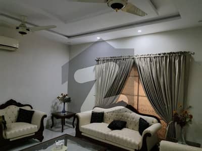 1 KINAL LOWER PORTION VERY SUPER HOT LOCATION IN IEP TOWN