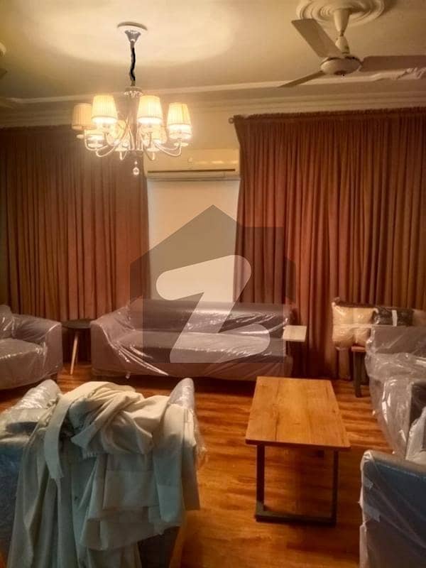 LOWER PORTION FOR RENT IN f-6