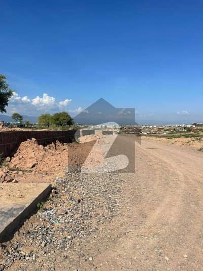 Civic Road Ki Back Plot No 2000 Series Pindi Face I-12/1 Size 30x60