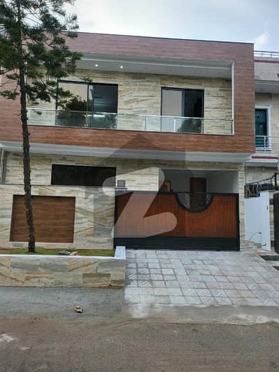 8 Marla House For Sale In G11.3 Fully Renovated