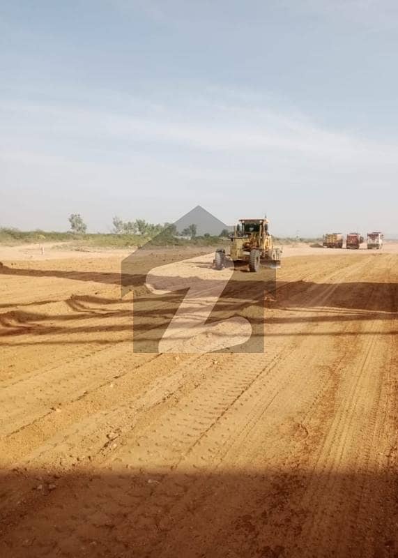 125 SQYD PLOT IN LUXURIOUS AND SECURE ENVIRONMENT 125 SQYD PLOT IN LUXURIOUS AND SECURE ENVIRONMENT