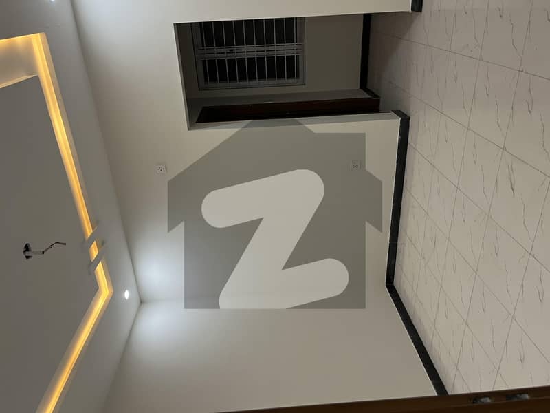 5 Marla Double Unit House Available For Sale