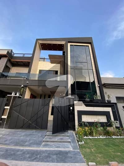 5 Marla Brand New Beautiful House For Sale In DHA