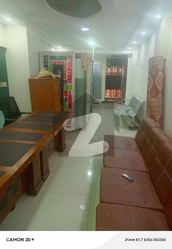 شرف آباد گلشنِ اقبال ٹاؤن,کراچی میں 3 مرلہ دفتر 75.0 ہزار میں کرایہ پر دستیاب ہے۔ شرف آباد گلشنِ اقبال ٹاؤن,کراچی میں 3 مرلہ دفتر 75.0 ہزار میں کرایہ پر دستیاب ہے۔