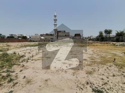 5 Marla Possession Residential Plot For Sale On Main Boulevard Green Acers Valancia Chownk